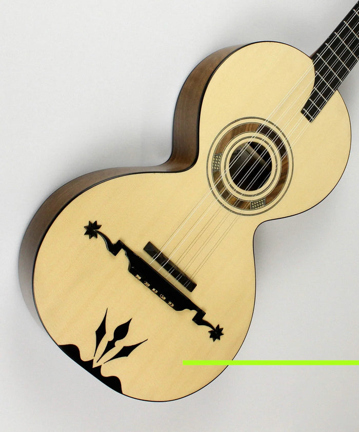 Viola campaniça artesanal, a viola de arame do Baixo Alentejo, feita por Instrumentos Valente