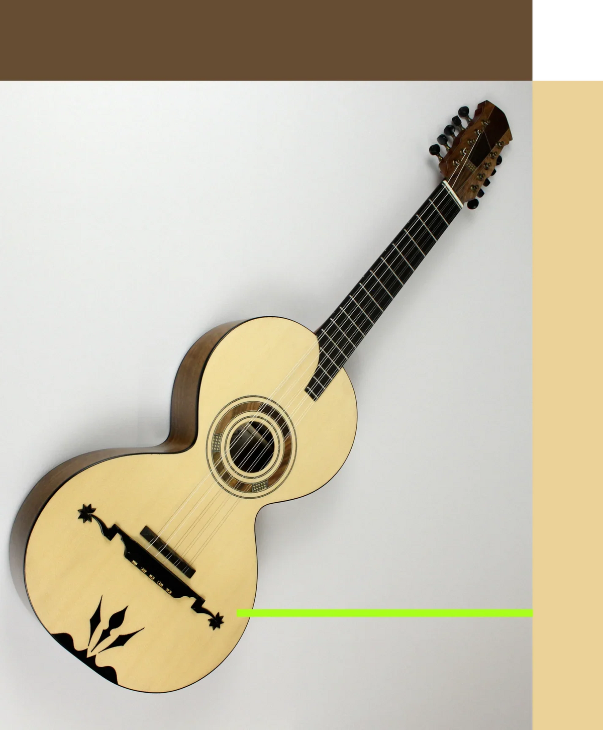 Viola Campaniça artesanal de Instrumentos Valente, luteria tradicional de Alentejo, Portugal