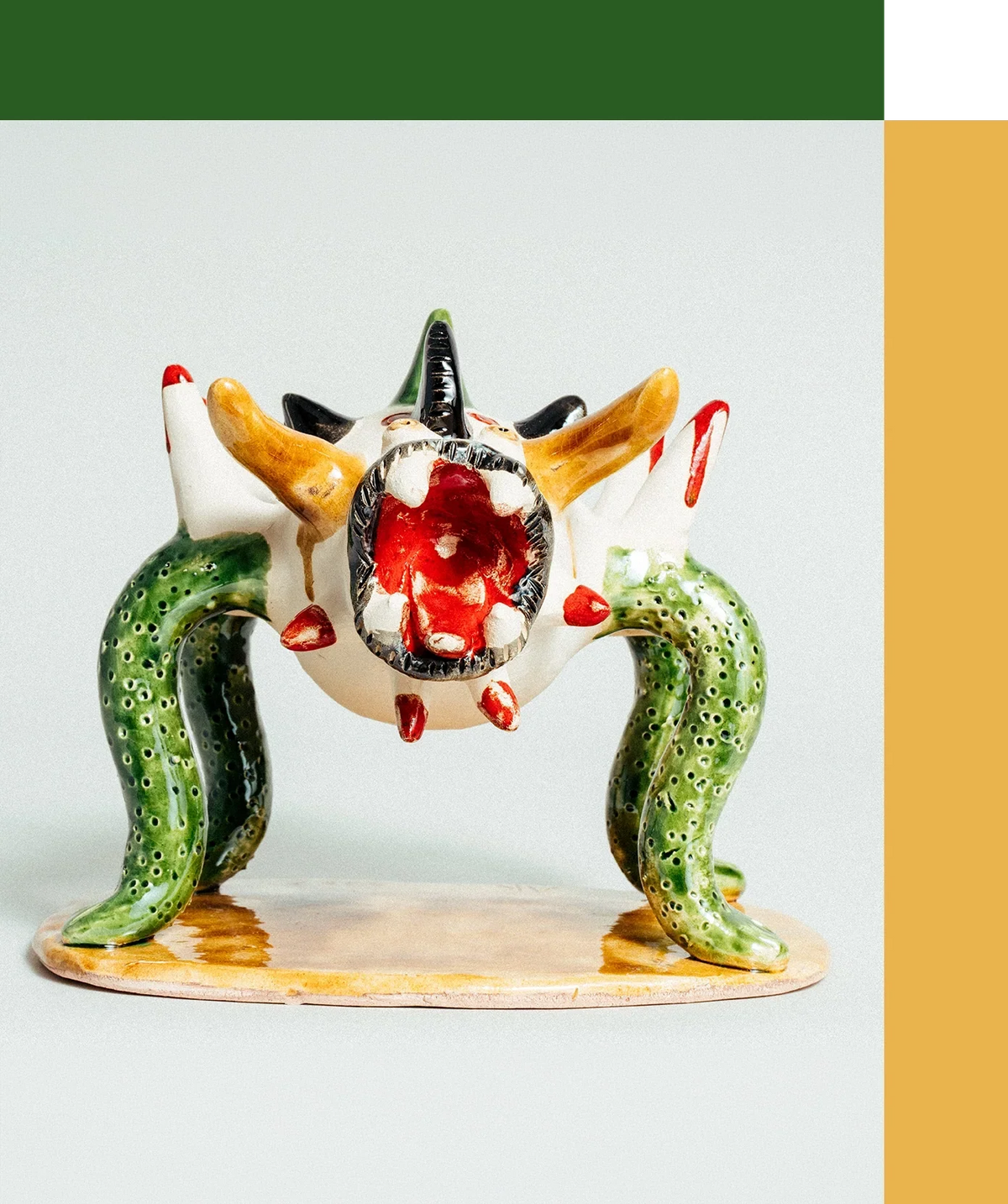 Papão (Sarronco) artesanal de António Ramalho, olaria tradicional de Minho, Portugal