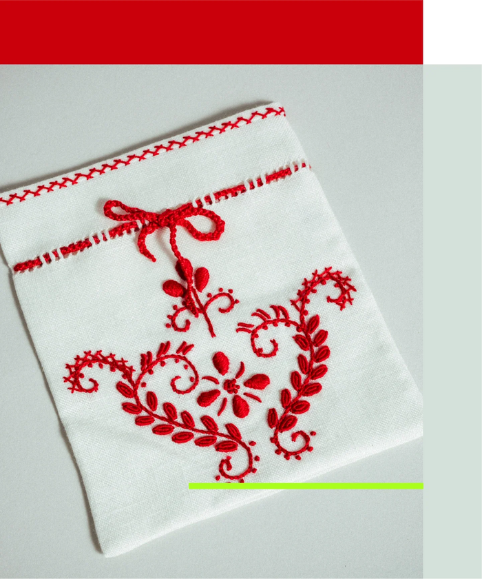 Saco de amêndoas artesanal de A Oficina, CIPRL, bordado tradicional de Minho, Portugal