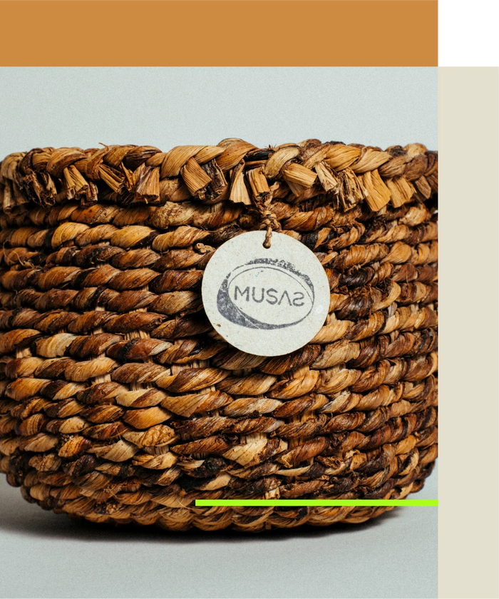 Cesto Redondo Entrançado (pequeno) artesanal de Musaz, cestaria tradicional de Açores, Portugal
