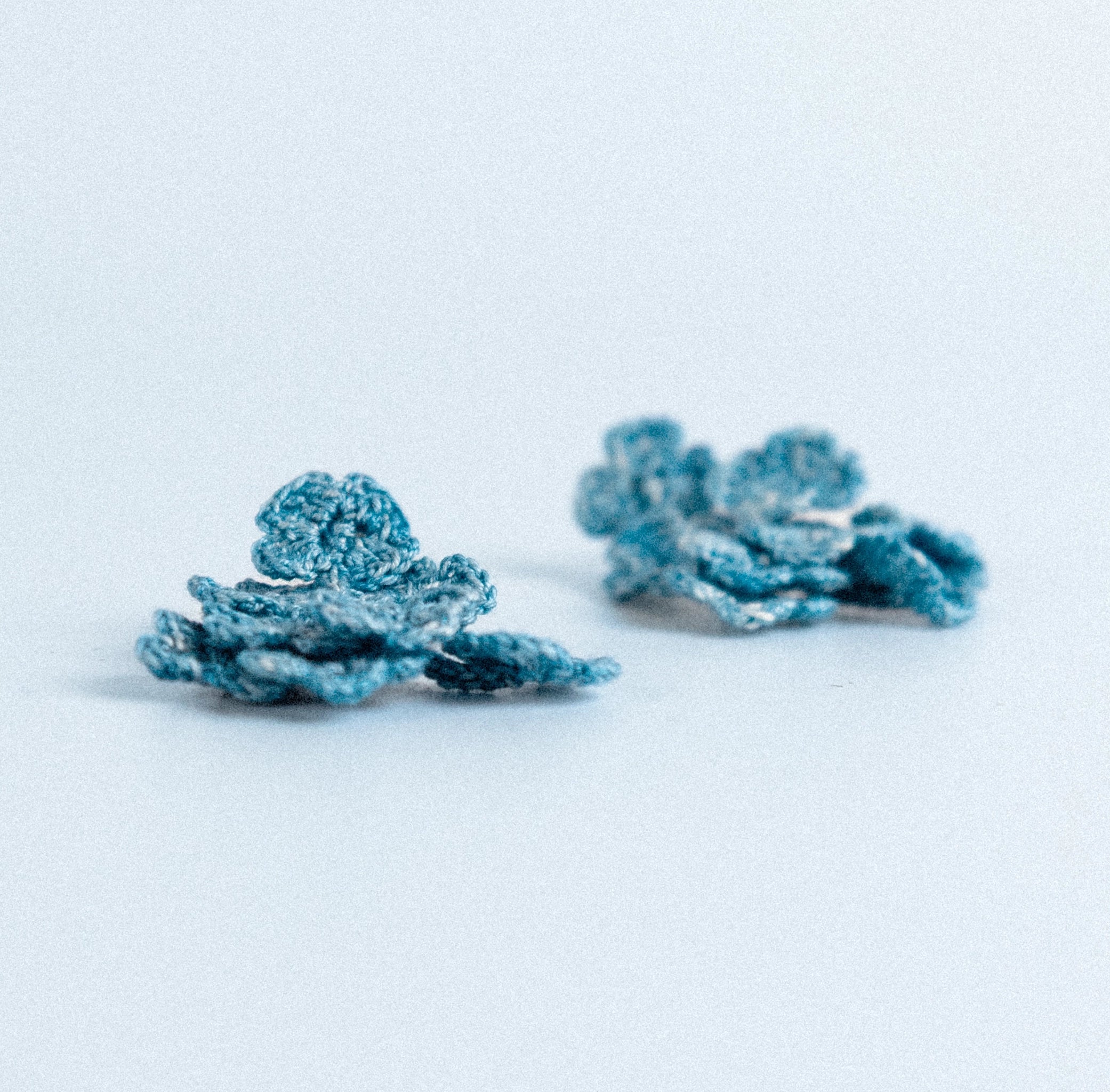 Brincos Hortênsias