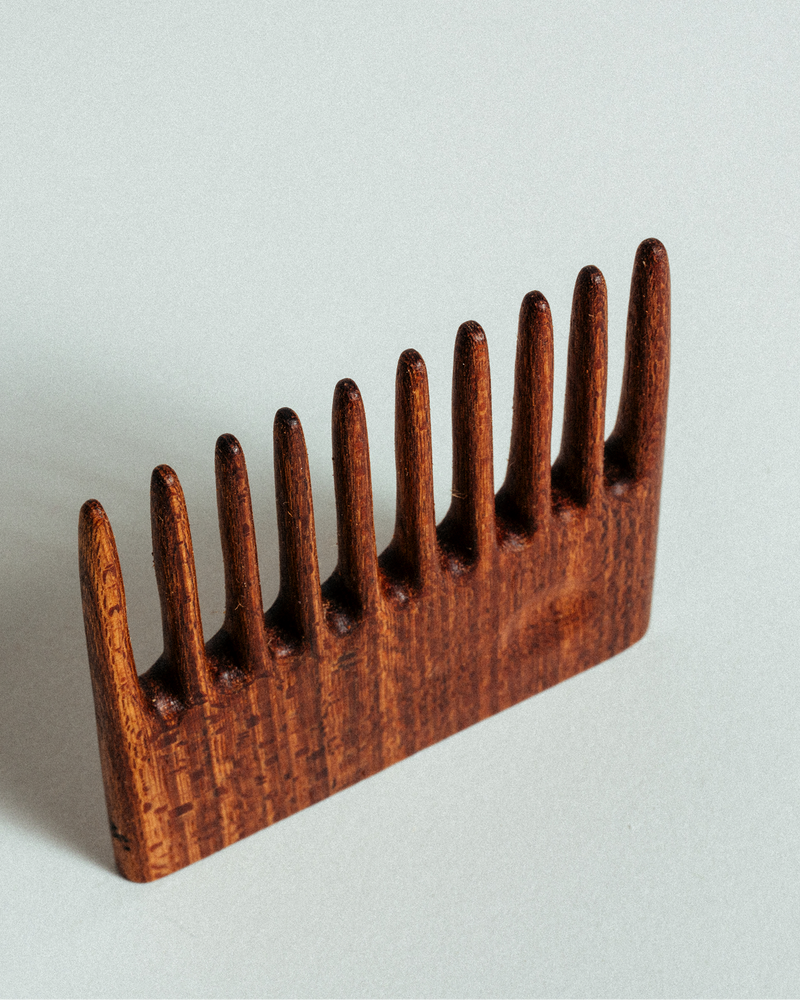 Comb