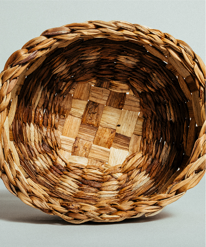 Round Plaided Basket (squares)