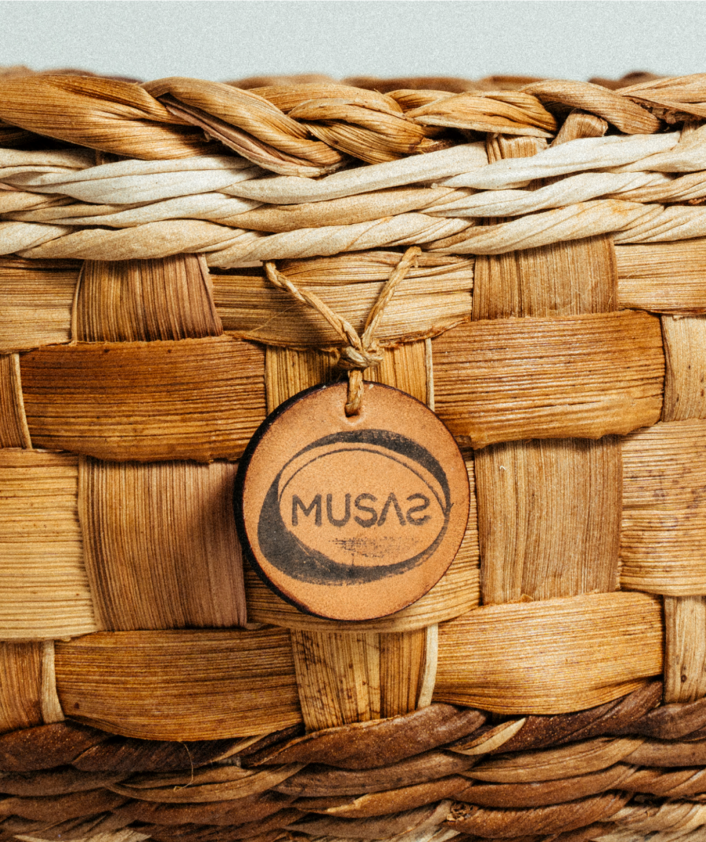 Round Plaided Basket (squares)